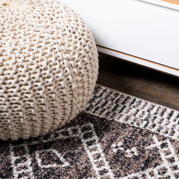 Tayri Modern Tribal Geometric Area Rug